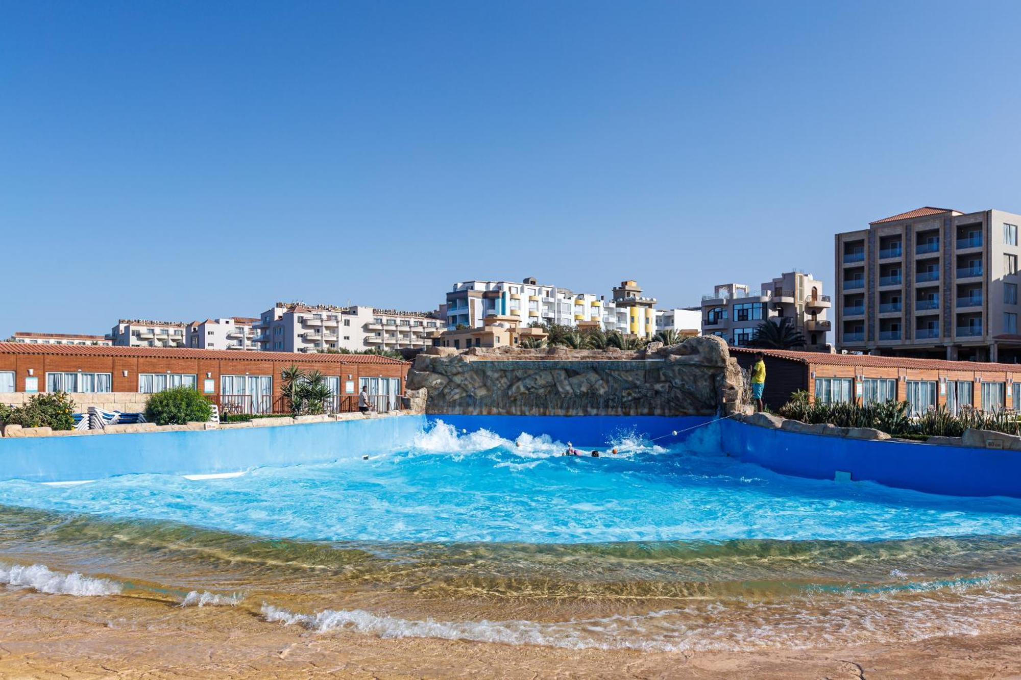 Sunrise Alora Aqua Park Resort Хургада Экстерьер фото